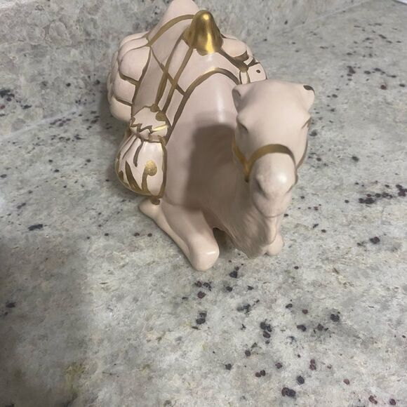 - Vintage ceramic camel statue see‎ description - Picture 2 of 8